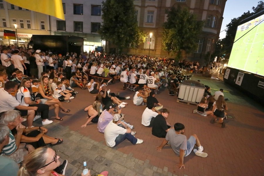 2026-06-25-public-viewing-eddi-0003.jpg