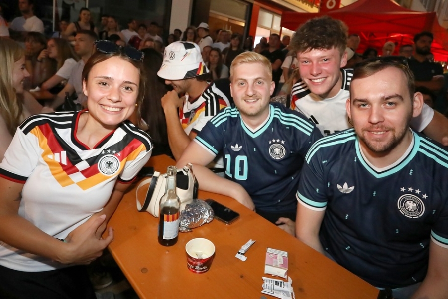 2026-06-25-public-viewing-eddi-0017.jpg
