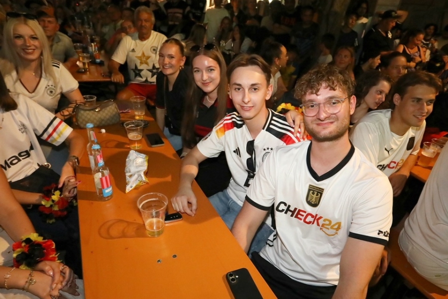 2026-06-25-public-viewing-eddi-0023.jpg