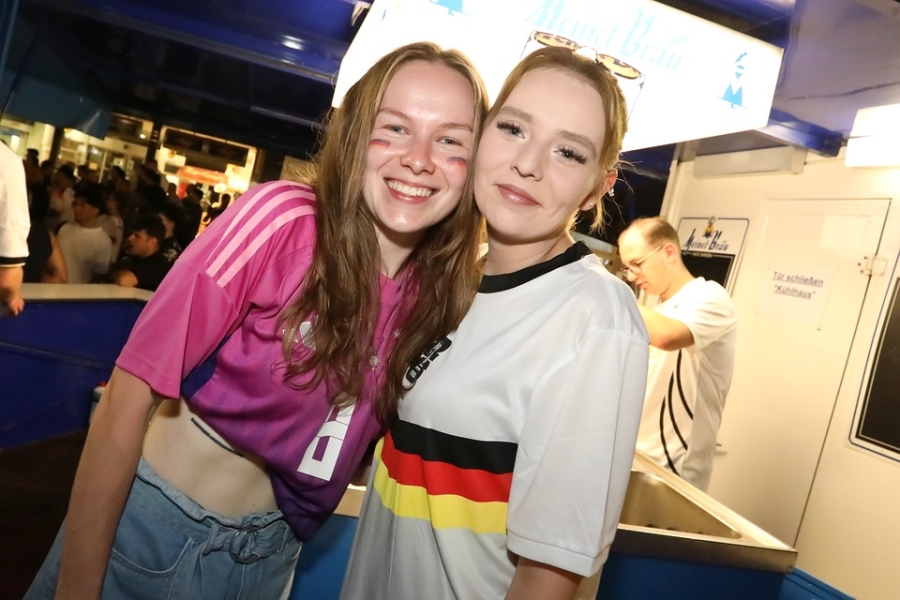 2026-06-25-public-viewing-eddi-0042.jpg