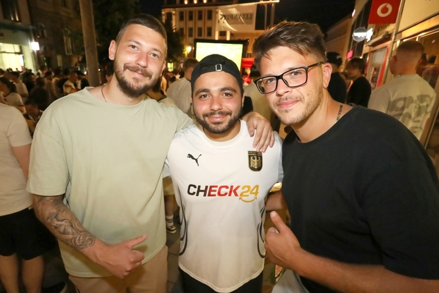 2026-06-25-public-viewing-eddi-0048.jpg
