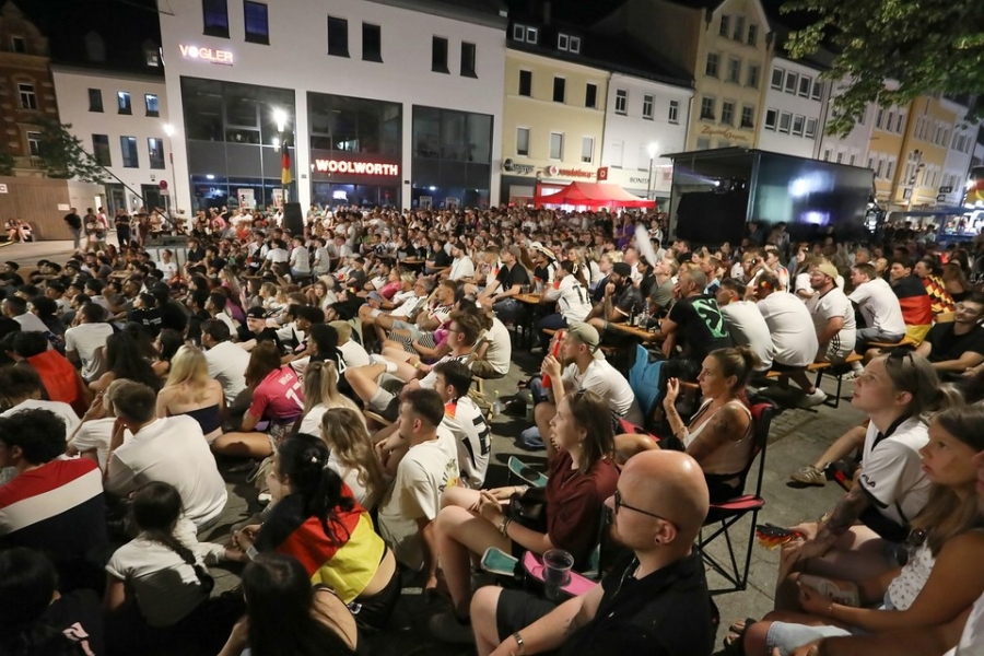 2026-06-25-public-viewing-eddi-0054.jpg