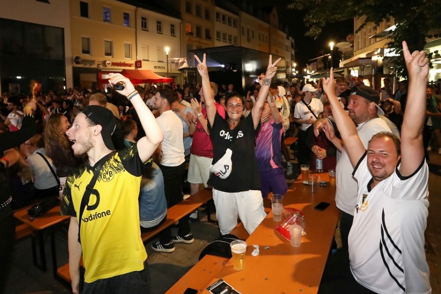 2026-06-29-public-viewing-eddi-0057.jpg