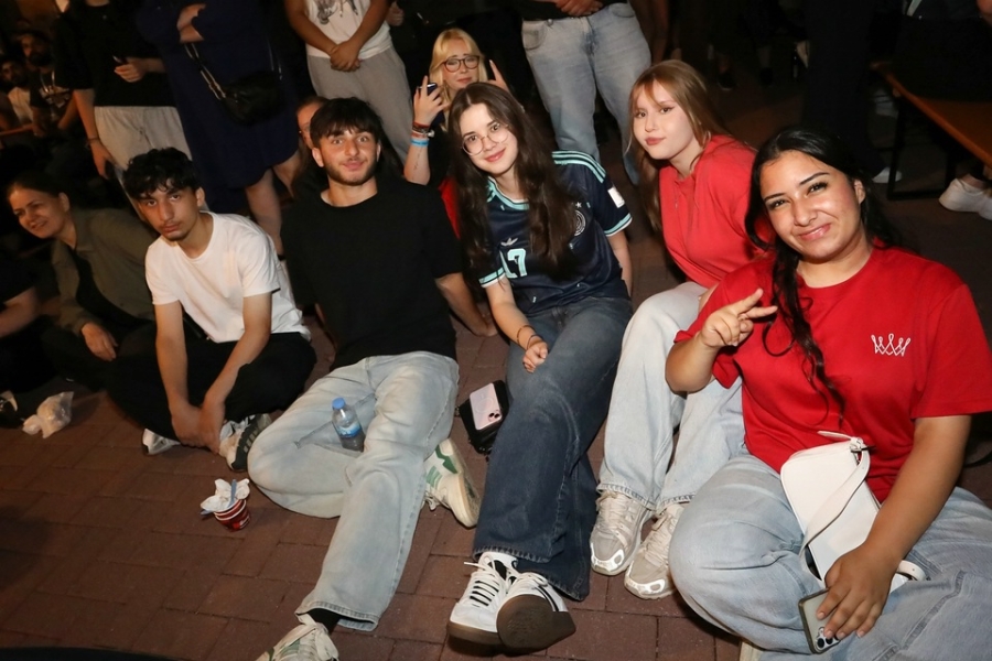 2026-06-29-public-viewing-eddi-0065.jpg