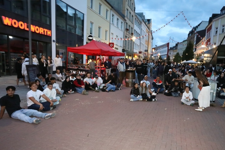 2026-07-19-public-viewing-eddi-0002.jpg