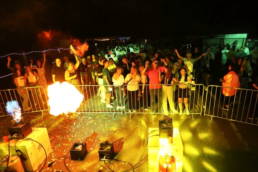 2026-08-14-gefrees-malle-party-eddi-0005.jpg