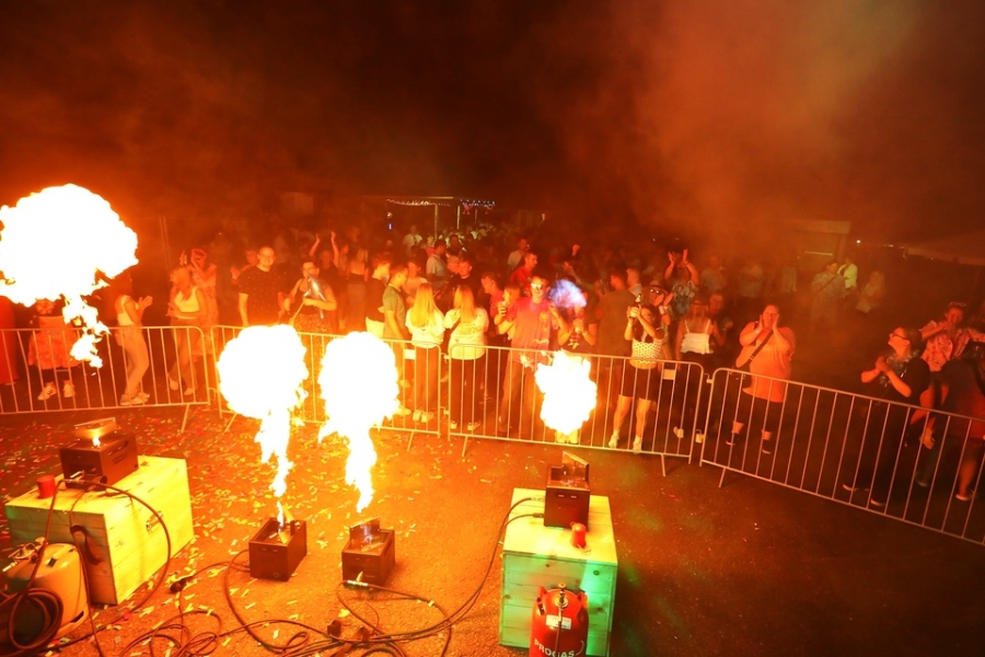 2026-08-14-gefrees-malle-party-eddi-0008.jpg