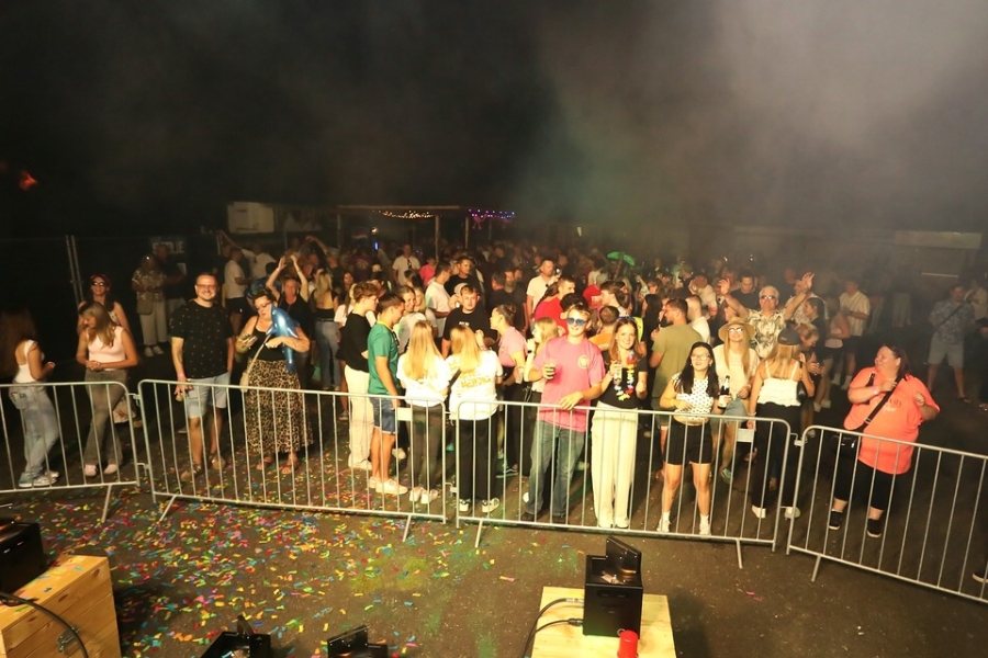 2026-08-14-gefrees-malle-party-eddi-0009.jpg
