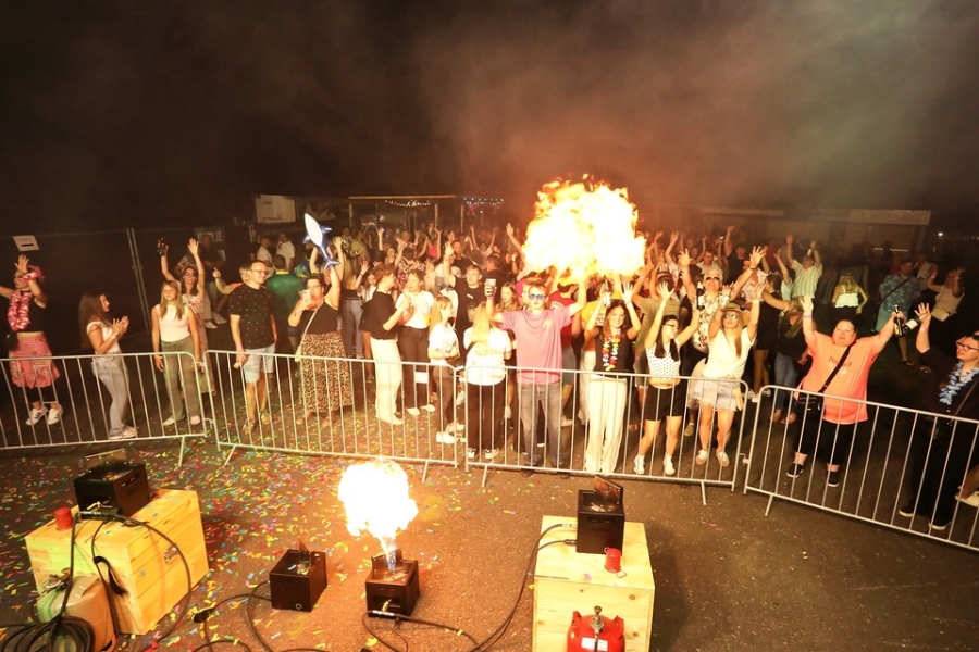 2026-08-14-gefrees-malle-party-eddi-0013.jpg