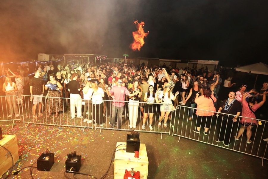 2026-08-14-gefrees-malle-party-eddi-0017.jpg