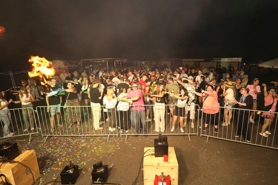 2026-08-14-gefrees-malle-party-eddi-0020.jpg