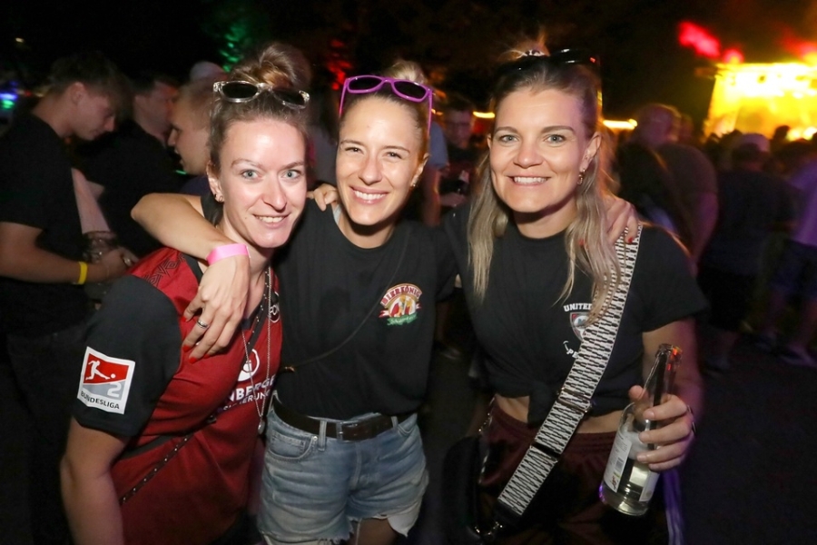 2026-08-14-gefrees-malle-party-eddi-0094.jpg