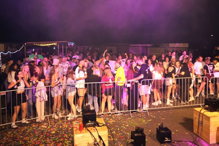 2026-08-14-gefrees-malle-party-eddi-0153.jpg