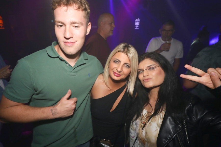 2026-08-22-club-aber-herzlich-eddi-0001.jpg