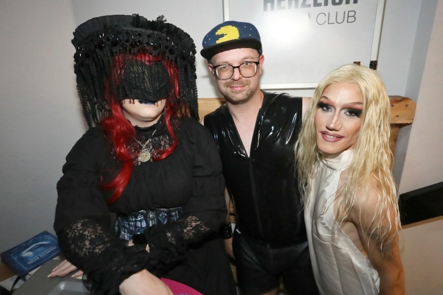 2026-08-22-club-aber-herzlich-eddi-0015.jpg