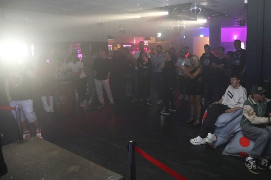 2026-08-22-club-aber-herzlich-eddi-0060.jpg