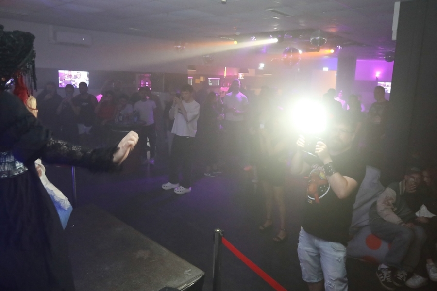 2026-08-22-club-aber-herzlich-eddi-0065.jpg