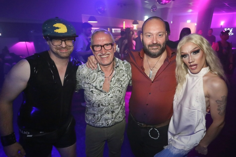 2026-08-22-club-aber-herzlich-eddi-0099.jpg